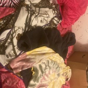 Take all 3 I don’t need them I have to many. Mossy oak. Old navy or a fluffy one